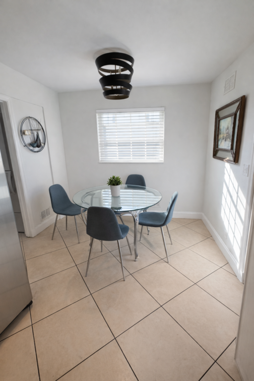 06F1BEDC-73C1-48F5-881D-CF23E2A5E6D8