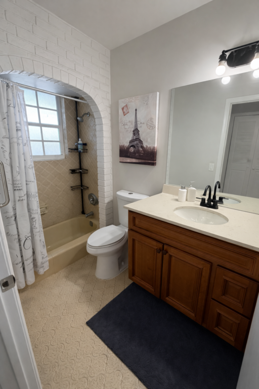 0D0ECF1F-18F1-4CF4-BB3B-EB7BFC6AE3D1