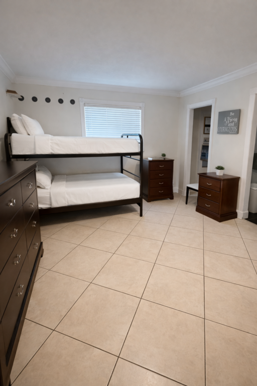 11E9CFCA-07BD-477E-A856-F362A8B2B90A