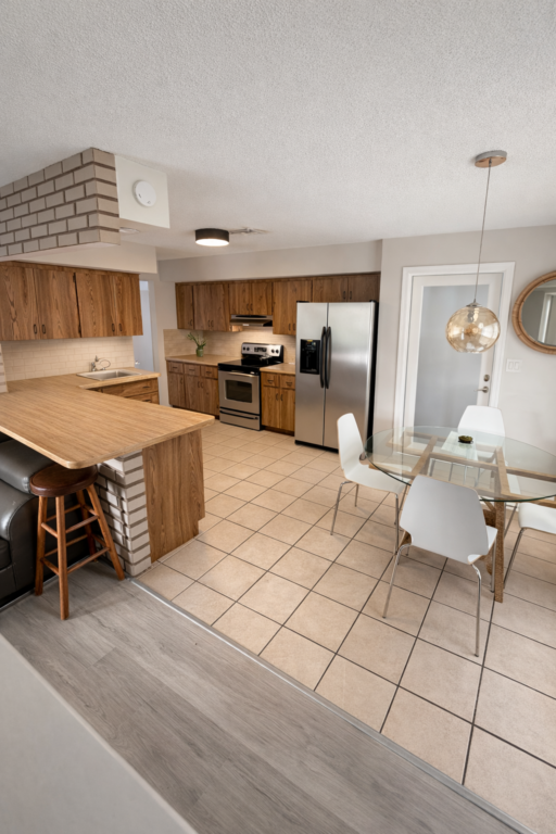 6FC828F0-5280-4D7A-B48F-7B981D70EBD9