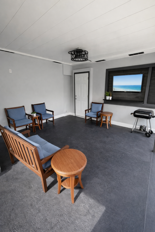 BBBA8885-438C-43DC-AF49-7D9EAE80A17C