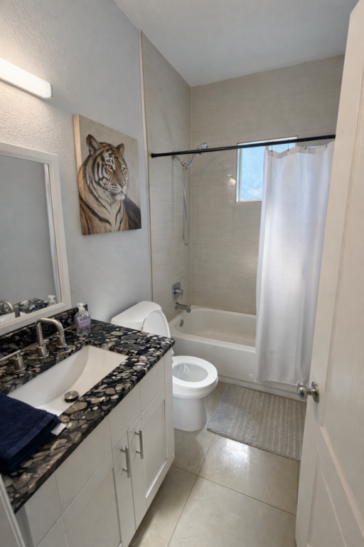 F1CA9E27-E9B6-46FA-956A-54D27B499632