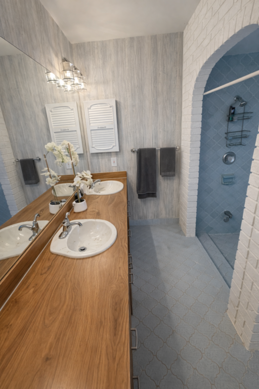 F534DD1A-4A38-4D34-A2A3-181754B2CF10