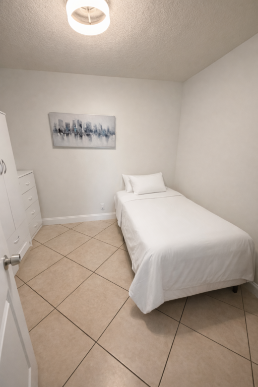 F66E9C1C-F110-4E48-929A-DDC895F2BE0A